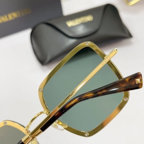 Sunglasses multicolor selectable 2022SS Now a standard item Popular item VALENTINO Valentino Sunglasses multicolor selectable 2022SS Now a standard item Popular item VALENTINO Valentino