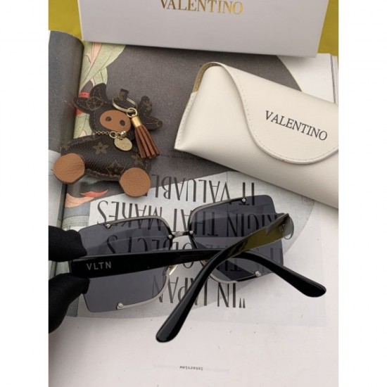 VALENTINO Valentino sunglasses multicolor selectable This year's popular classic new work VALENTINO Valentino sunglasses multicolor selectable This year's popular classic new work