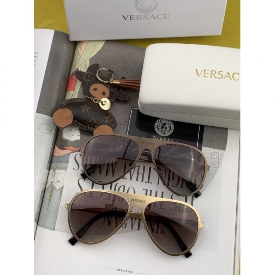 Two colors of sunglasses can be selected 2022SS Enjoy the latest summer style VERSACE Versace Two colors of sunglasses can be selected 2022SS Enjoy the latest summer style VERSACE Versace