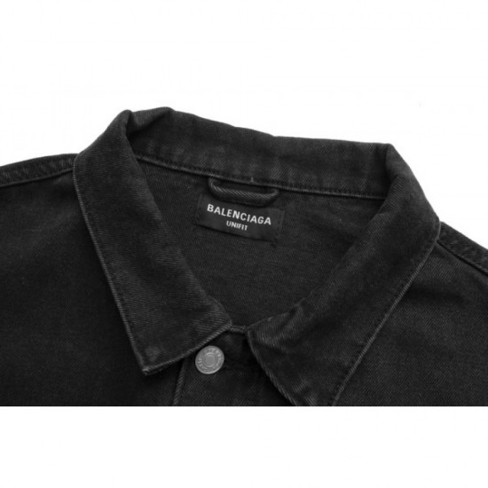 BALENCIAGA Balenciaga coat 2023SS has a neat feeling BALENCIAGA Balenciaga coat 2023SS has a neat feeling