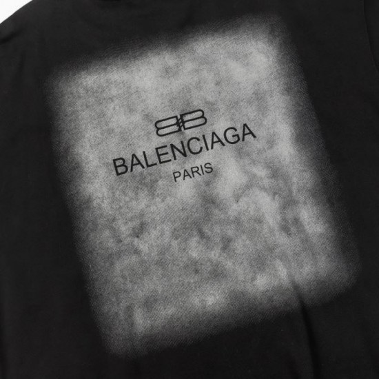 BALENCIAGA Pullover 2023FW Limited to 1 item of each color BALENCIAGA Pullover 2023FW Limited to 1 item of each color