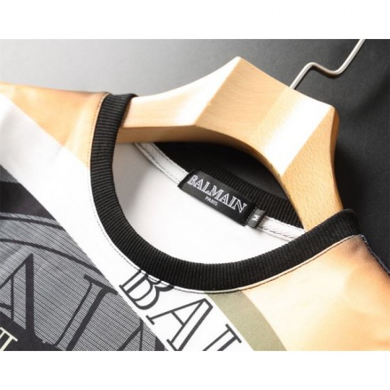 BALMAIN Balmain Pullover 2023FW Becomes this year's latest trend BALMAIN Balmain Pullover 2023FW Becomes this year's latest trend