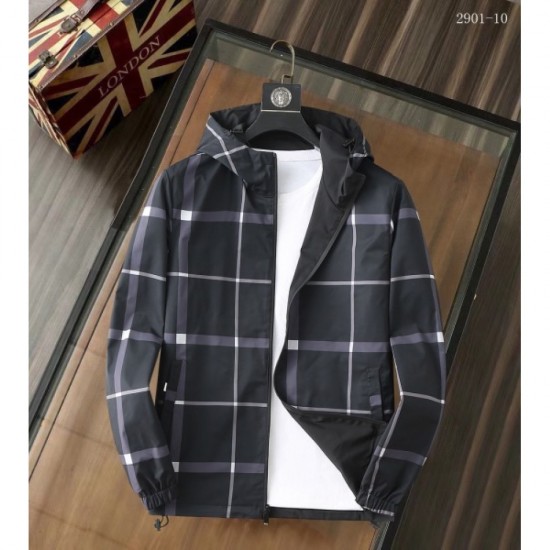 BURBERRY Burberry coat 2023SS seems to be bright autumn and winter BURBERRY Burberry coat 2023SS seems to be bright autumn and winter