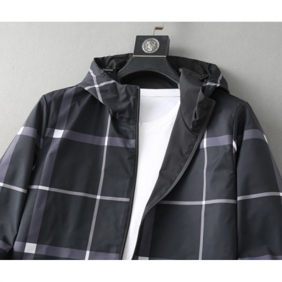 BURBERRY Burberry coat 2023SS seems to be bright autumn and winter BURBERRY Burberry coat 2023SS seems to be bright autumn and winter