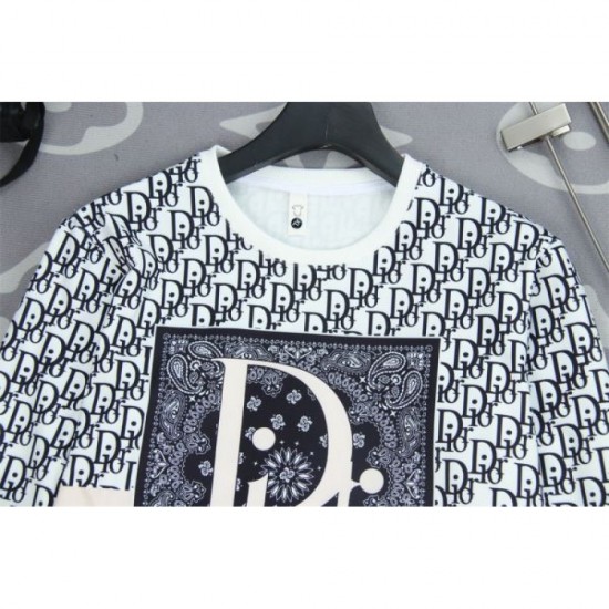 DIOR Dior pullover 2023FW A very popular model in Japan DIOR Dior pullover 2023FW A very popular model in Japan
