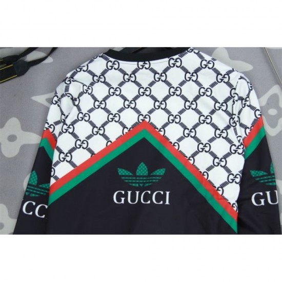 GUCCI Gucci Pullover 2023FW Active in this fall/winter coordination GUCCI Gucci Pullover 2023FW Active in this fall/winter coordination