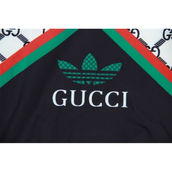 GUCCI Gucci Pullover 2023FW Active in this fall/winter coordination GUCCI Gucci Pullover 2023FW Active in this fall/winter coordination