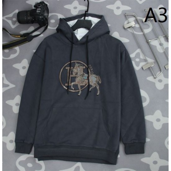 HERMES Parka 2023FW Difficult to obtain item sold out in Japan HERMES Parka 2023FW Difficult to obtain item sold out in Japan