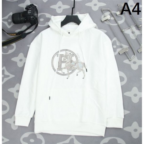 HERMES Parka 2023FW Difficult to obtain item sold out in Japan HERMES Parka 2023FW Difficult to obtain item sold out in Japan