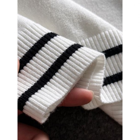 LOEWE Sweater 2023FW This winter's most popular brand LOEWE Sweater 2023FW This winter's most popular brand