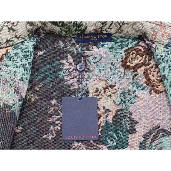 LOUIS VUITTON Louis Vuitton coat 2023SS pre-order item LOUIS VUITTON Louis Vuitton coat 2023SS pre-order item