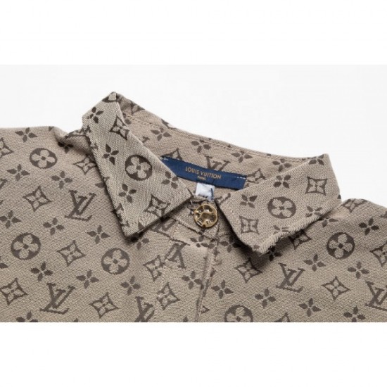 LOUIS VUITTON Denim coat 2023FW Super rare Hard to obtain LOUIS VUITTON Denim coat 2023FW Super rare Hard to obtain
