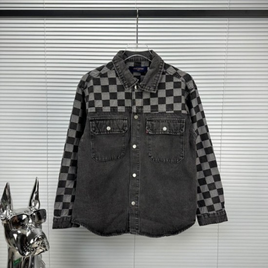 LOUIS VUITTON Louis Vuitton denim coat 2023FW coming soon to Japan LOUIS VUITTON Louis Vuitton denim coat 2023FW coming soon to Japan