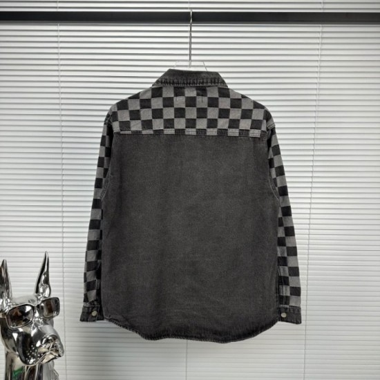 LOUIS VUITTON Louis Vuitton denim coat 2023FW coming soon to Japan LOUIS VUITTON Louis Vuitton denim coat 2023FW coming soon to Japan