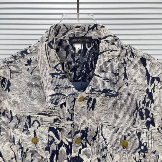 LOUIS VUITTON Louis Vuitton denim coat 2023FW Great as a gift LOUIS VUITTON Louis Vuitton denim coat 2023FW Great as a gift