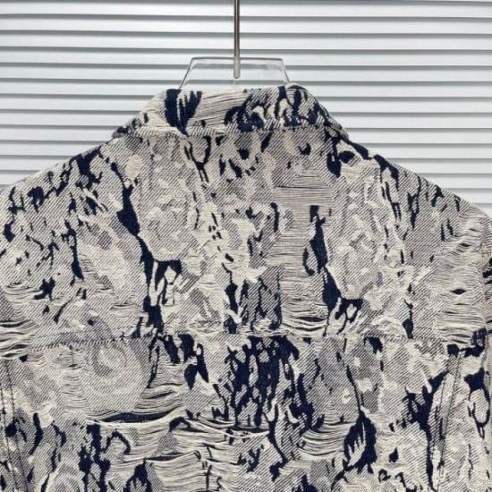LOUIS VUITTON Louis Vuitton denim coat 2023FW Great as a gift LOUIS VUITTON Louis Vuitton denim coat 2023FW Great as a gift