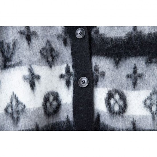 LOUIS VUITTON Cardigan 2023FW Popular ☆ Recommended for winter LOUIS VUITTON Cardigan 2023FW Popular ☆ Recommended for winter