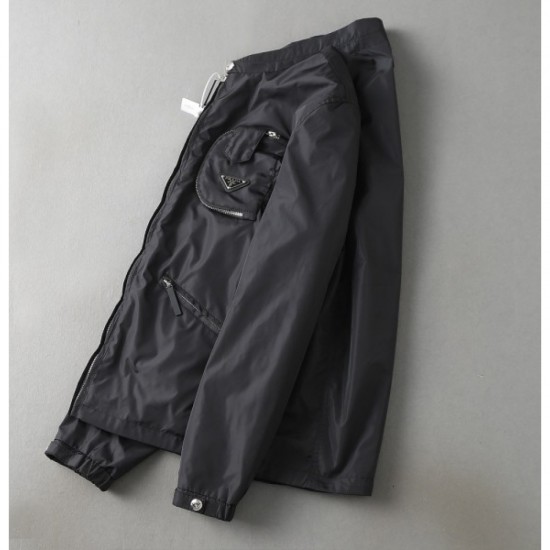 PRADA Prada coat 2023SS Longing brand that makes you feel better PRADA Prada coat 2023SS Longing brand that makes you feel better