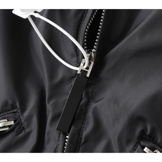 PRADA Prada coat 2023SS Popular with fashionable people PRADA Prada coat 2023SS Popular with fashionable people