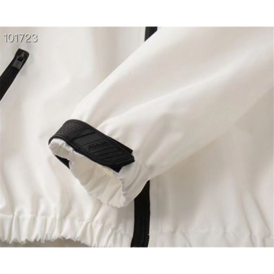 PRADA Prada coat 2023FW Recommended for the best new item in cost performance PRADA Prada coat 2023FW Recommended for the best new item in cost performance