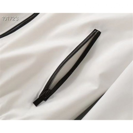 PRADA Prada coat 2023FW Recommended for the best new item in cost performance PRADA Prada coat 2023FW Recommended for the best new item in cost performance