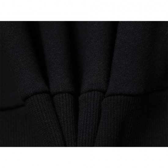 PRADA Pullover 2023FW Used by celebrities and entertainers PRADA Pullover 2023FW Used by celebrities and entertainers