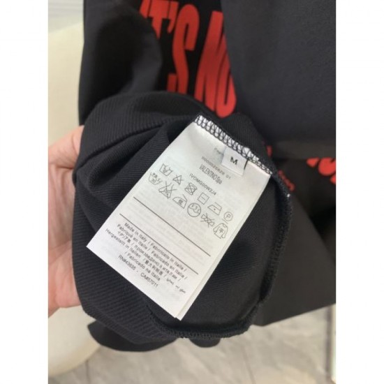 VALENTINO Parka 2023FW is a hot topic VALENTINO Parka 2023FW is a hot topic