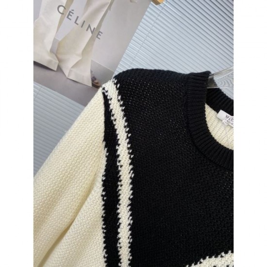 VALENTINO Sweater 2023FW I definitely want it VALENTINO Sweater 2023FW I definitely want it