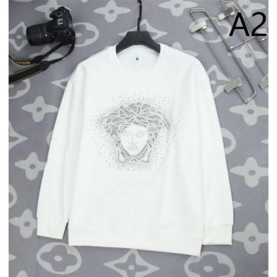 VERSACE Versace pullover 2023FW Very popular Before sold out VERSACE Versace pullover 2023FW Very popular Before sold out