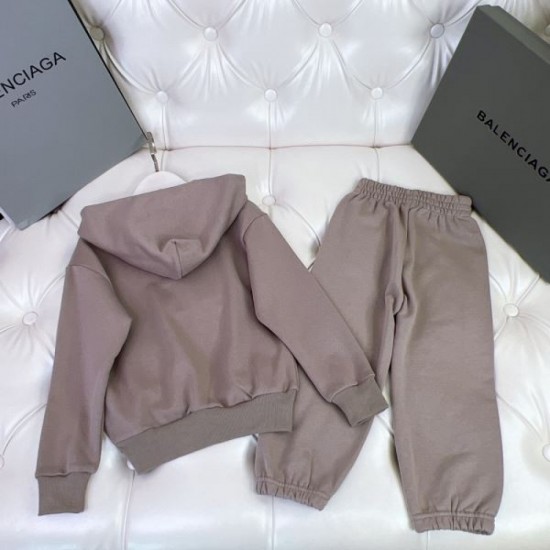2023FW New masterpiece BALENCIAGA top and bottom set 2023FW New masterpiece BALENCIAGA top and bottom set
