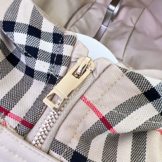 2023FW No.1 cumulative sales total BURBERRY Burberry trench coat 2023FW No.1 cumulative sales total BURBERRY Burberry trench coat