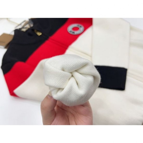 2023FW New favorite celebrities BURBERRY Burberry cardigan 2023FW New favorite celebrities BURBERRY Burberry cardigan