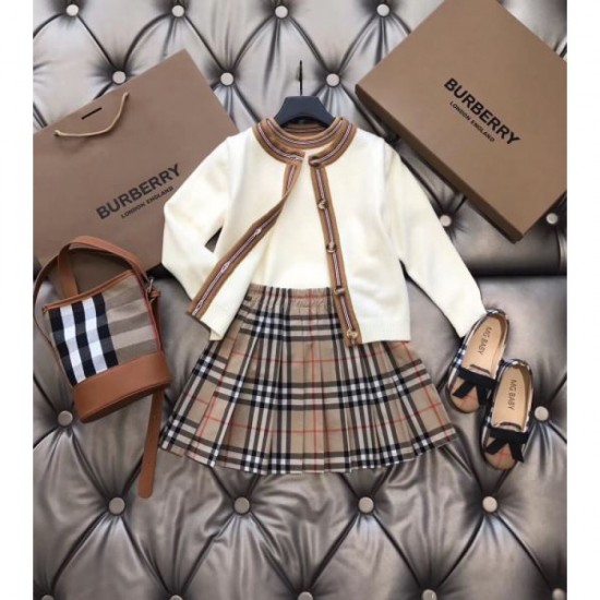2023FW Outstanding Attractive Item BURBERRY Burberry Wool 3-piece Set 2023FW Outstanding Attractive Item BURBERRY Burberry Wool 3-piece Set
