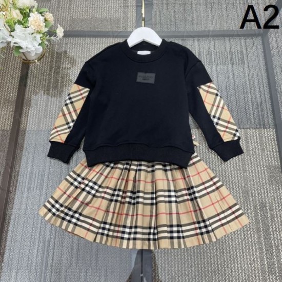 2023FW BURBERRY for advanced fashionistas Burberry top and bottom set 2023FW BURBERRY for advanced fashionistas Burberry top and bottom set