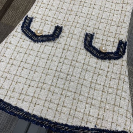 2023FW New CHANEL 2-piece set that has been featured in many magazines 2023FW New CHANEL 2-piece set that has been featured in many magazines