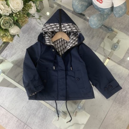 2023FW DIOR trench coat that makes it easy to style 2023FW DIOR trench coat that makes it easy to style