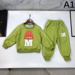 New item in the 2023FW fall/winter collection DIOR top and bottom set