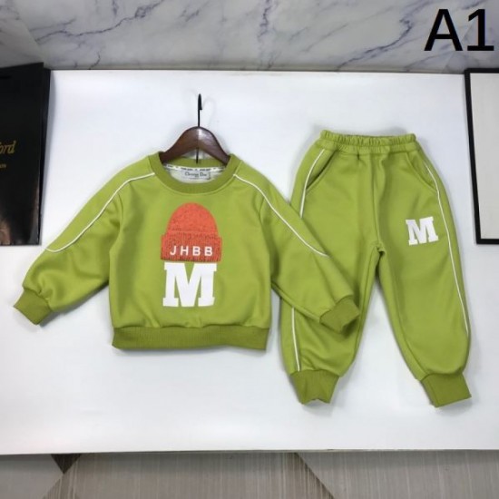 New item in the 2023FW fall/winter collection DIOR top and bottom set New item in the 2023FW fall/winter collection DIOR top and bottom set
