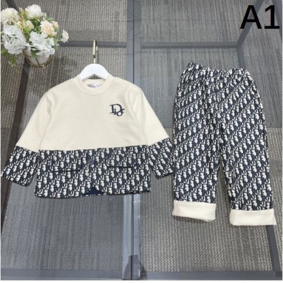 2023FW Elegant casual outfit DIOR top and bottom set 2023FW Elegant casual outfit DIOR top and bottom set