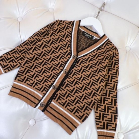 2023FW Popular styles that sold this year FENDI Knit Cardigan 2023FW Popular styles that sold this year FENDI Knit Cardigan