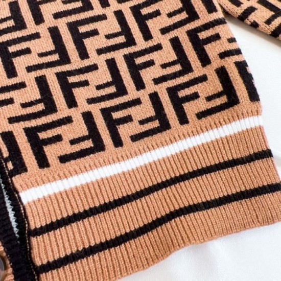 2023FW Popular styles that sold this year FENDI Knit Cardigan 2023FW Popular styles that sold this year FENDI Knit Cardigan