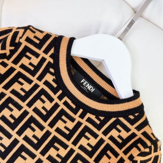 2023FW New autumn/winter FENDI knit sweater that is highly popular 2023FW New autumn/winter FENDI knit sweater that is highly popular