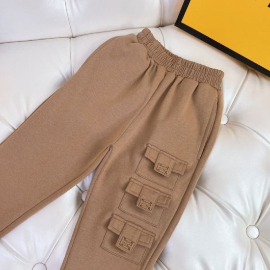 2023FW Item with perfect presence FENDI top and bottom set 2023FW Item with perfect presence FENDI top and bottom set