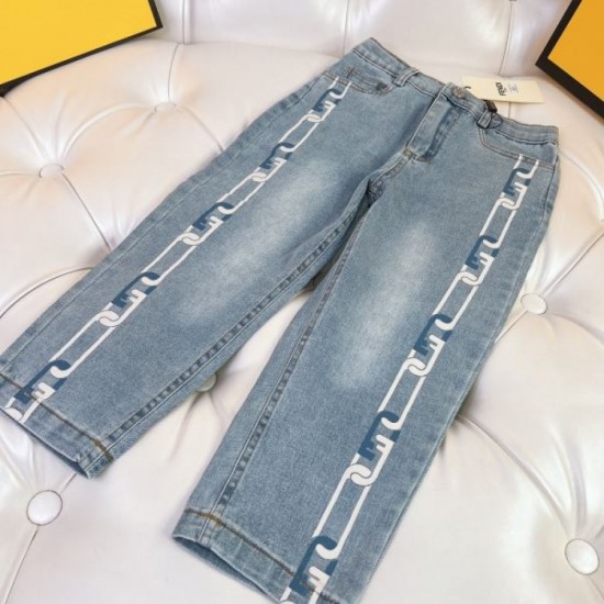 2023FW Autumn new item that is sure to be a hit this season FENDI jeans 2023FW Autumn new item that is sure to be a hit this season FENDI jeans