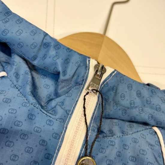 2023FW Especially popular is the elegant and immediately sold out GUCCI Gucci trench coat 2023FW Especially popular is the elegant and immediately sold out GUCCI Gucci trench coat