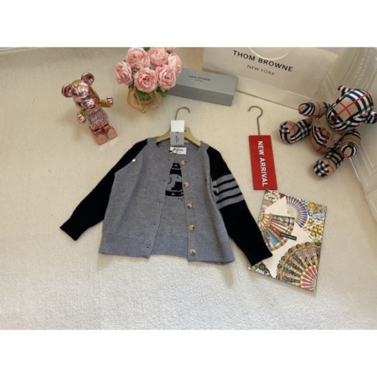 2023FW hugely popular THOM BROWNE cardigan 2023FW hugely popular THOM BROWNE cardigan