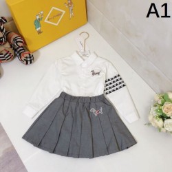 2023FW Pre-order item THOM BROWNE Top and bottom set