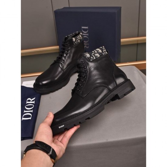 2023FW is gaining popularity! Stylish new DIOR boots 2023FW is gaining popularity! Stylish new DIOR boots