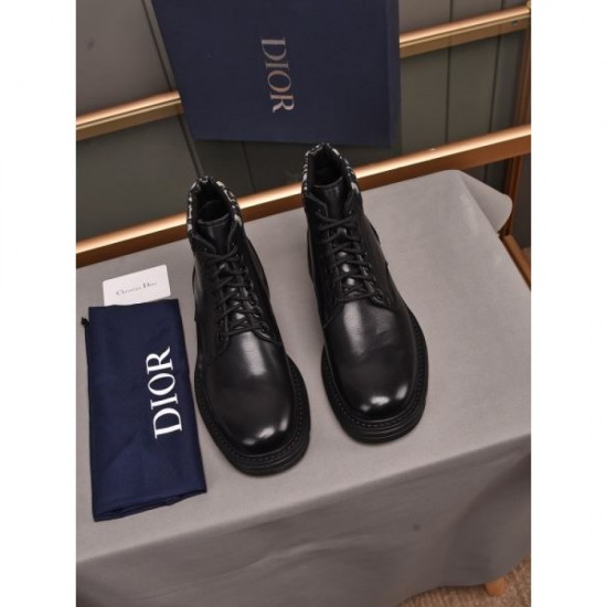 2023FW is gaining popularity! Stylish new DIOR boots 2023FW is gaining popularity! Stylish new DIOR boots