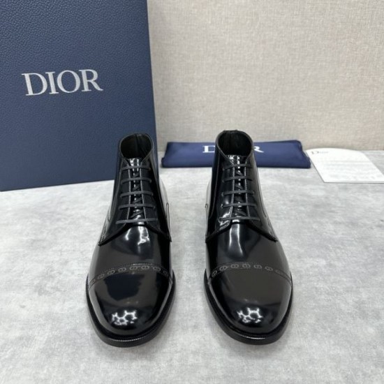 2023FW Especially popular is the elegant and immediately sold out DIOR Dior boots 2023FW Especially popular is the elegant and immediately sold out DIOR Dior boots